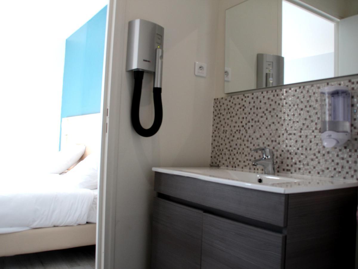 Saglam Hotel Goussainville  Esterno foto