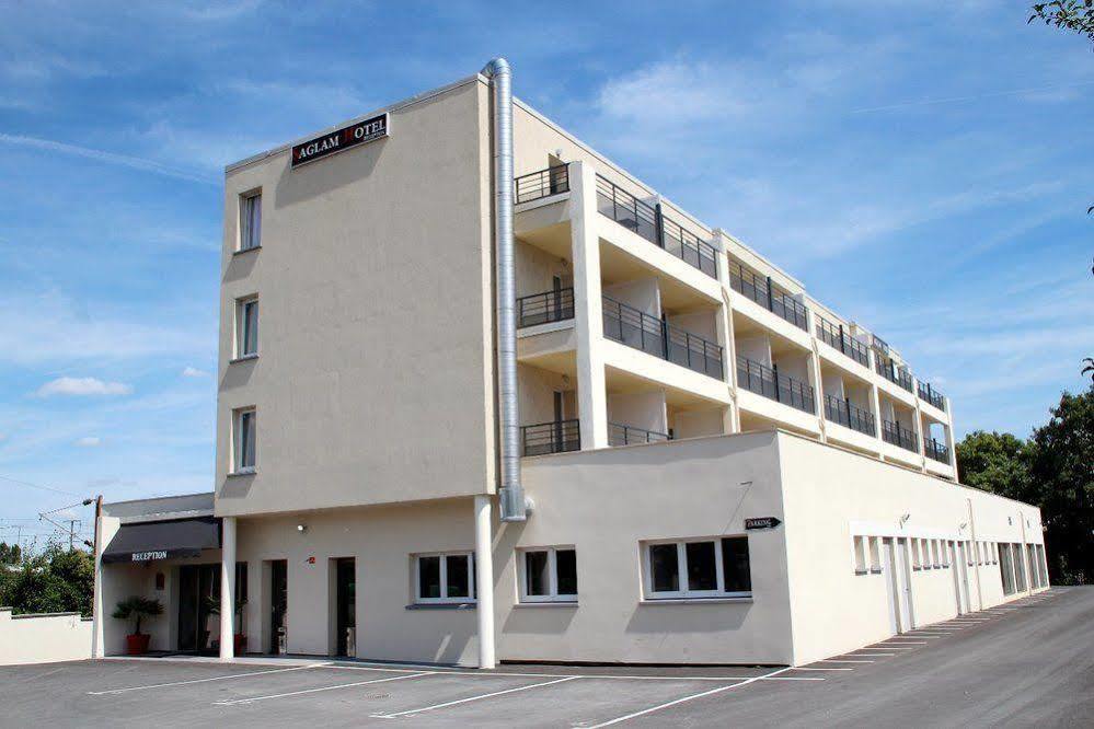Saglam Hotel Goussainville  Esterno foto